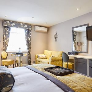 Classic Single Room
